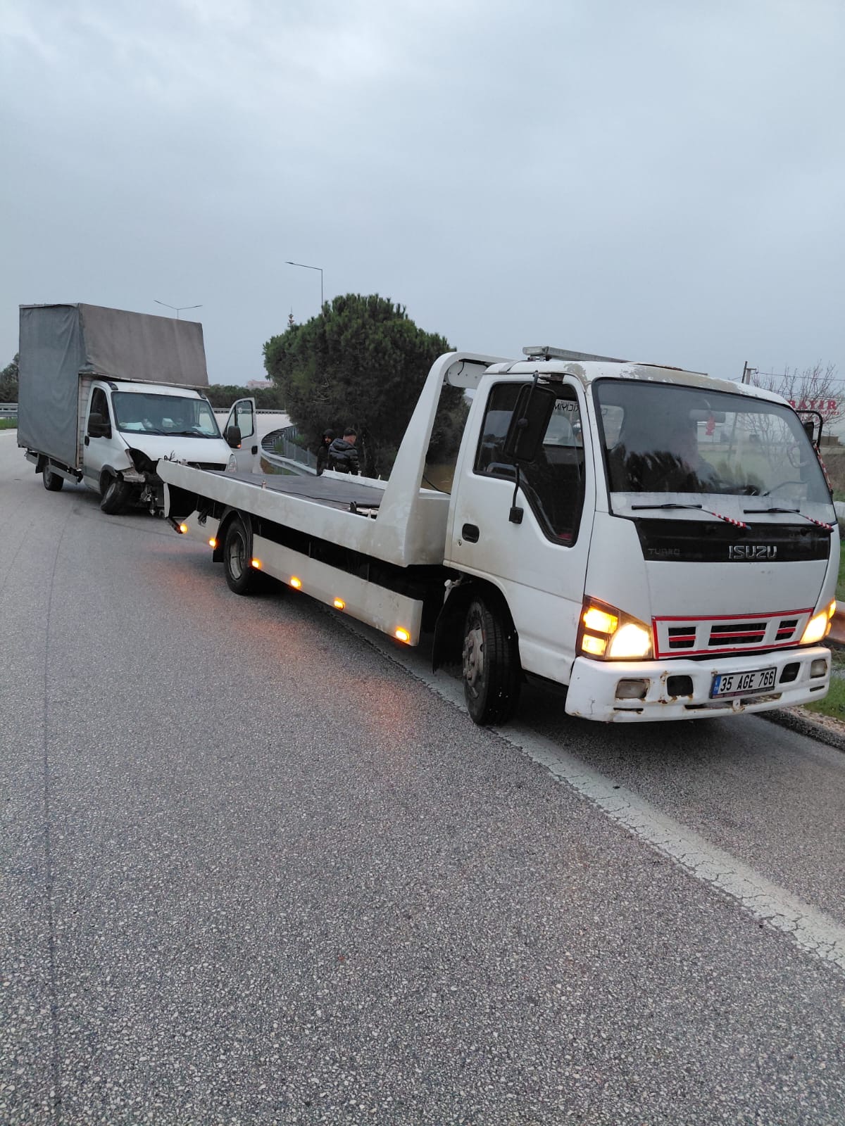 Kazalı aracın çekici ile kurtarılması